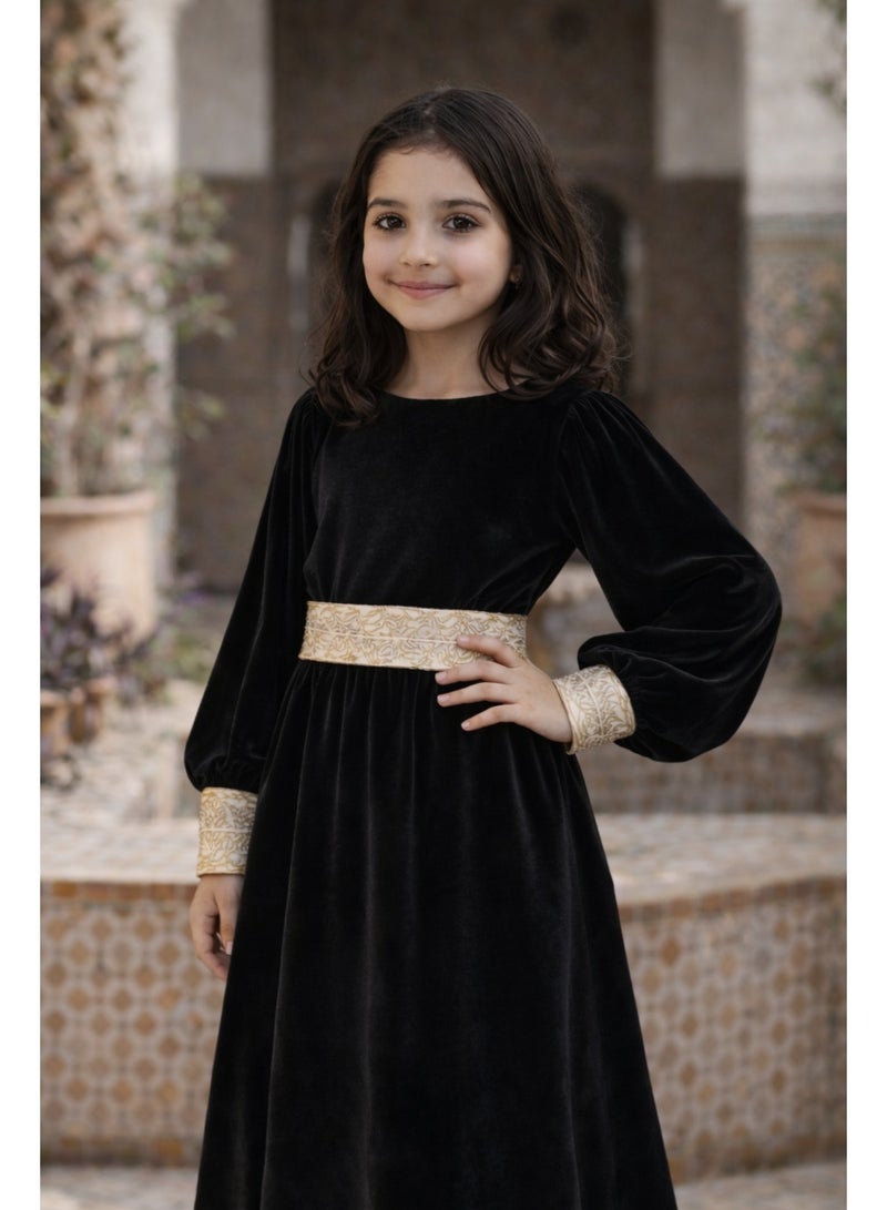 فستان إسلامي مخملي للبنات بأكمام طويلة مع حزام ذهبي منفصل، فستان ماكسي، - Image 2